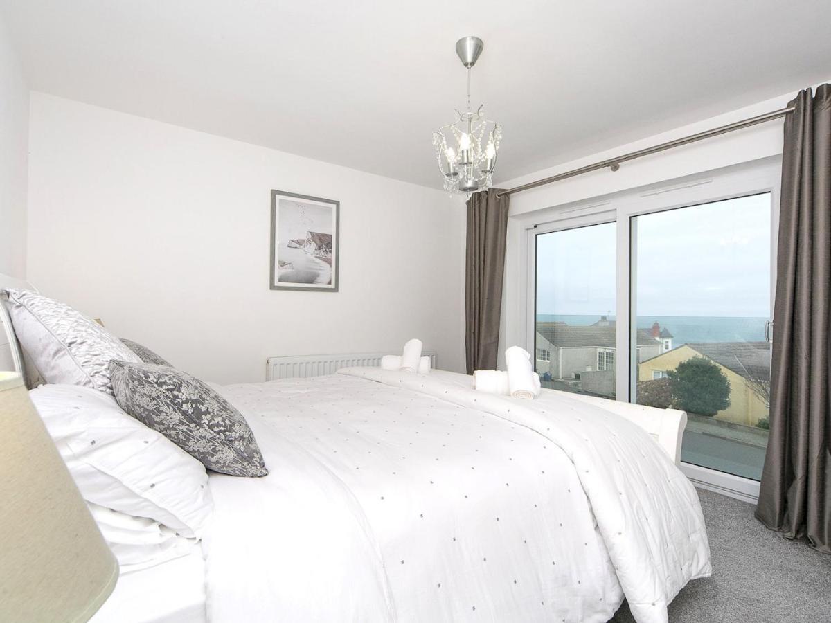 Pass The Keys Modern Coastal Home In Bull Bay Amlwch Dış mekan fotoğraf