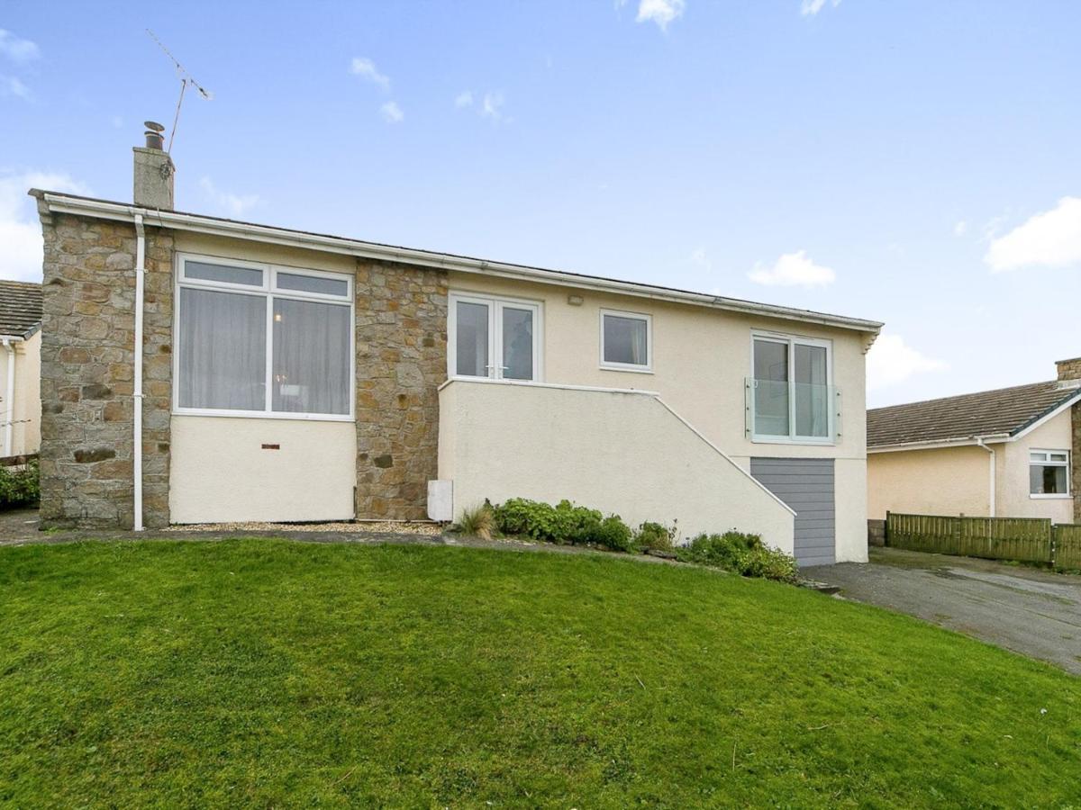 Pass The Keys Modern Coastal Home In Bull Bay Amlwch Dış mekan fotoğraf
